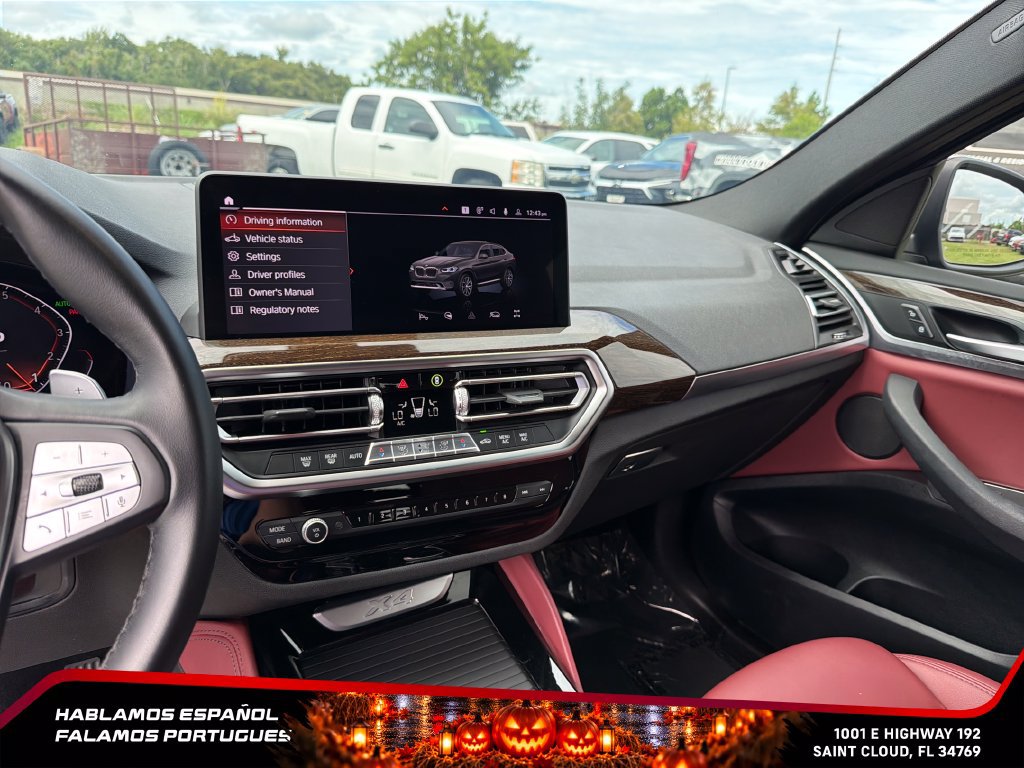 Used 2022 BMW X4 xDrive30i w/ Parking Assistance Package AWD/4WD image 18