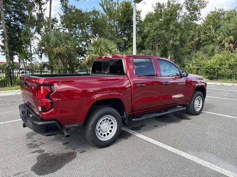 Used 2025 Chevrolet Colorado W/T w/ Advanced Trailering Package RWD image 3