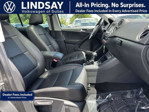 Used 2013 Volkswagen Tiguan SE AWD/4WD image 12