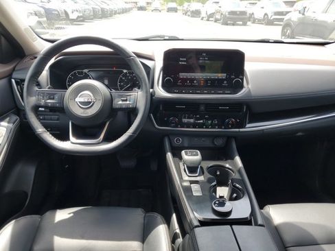 Certified 2023 Nissan Rogue SL w/ SL Premium Package AWD/4WD image 26