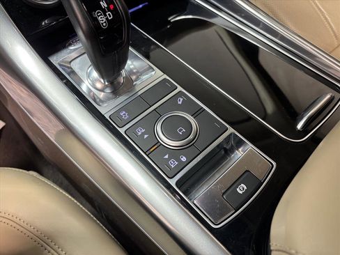 Used 2021 Land Rover Range Rover Sport HSE Silver Edition image 15