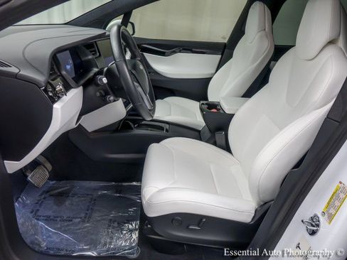 Used 2019 Tesla Model X Long Range image 12