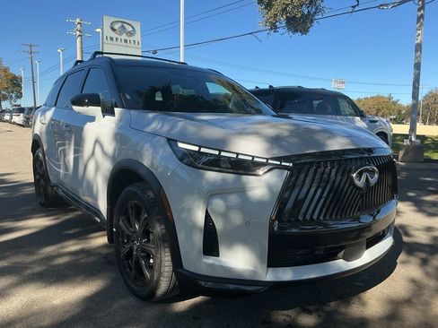 New 2026 INFINITI QX60 Autograph w/ Dark Cargo Package image 9