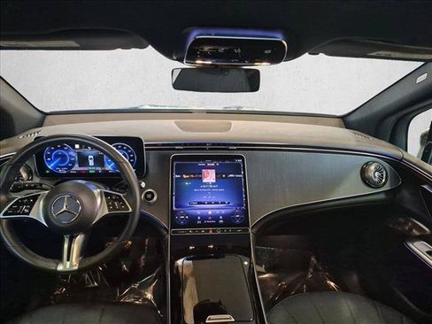 Certified 2023 Mercedes-Benz EQE 350+ 4MATIC SUV image 19
