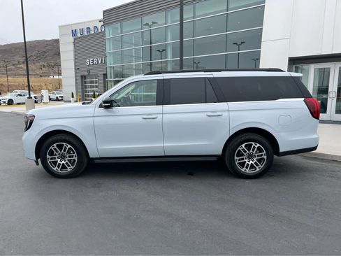 Certified 2025 Ford Expedition Max Active image 12