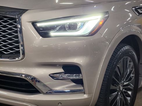 Used 2023 INFINITI QX80 Sensory w/ Cargo Package AWD/4WD image 14