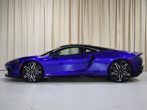 New 2025 McLaren GTS image 5