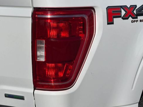 Certified 2021 Ford F150 XLT w/ Equipment Group 302A High image 27