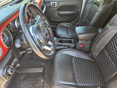 Used 2020 Jeep Wrangler Unlimited Rubicon AWD/4WD image 8