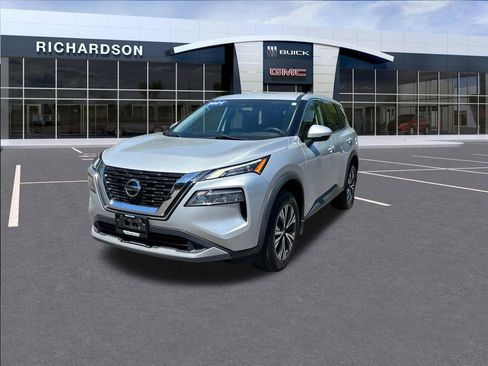 Used 2021 Nissan Rogue SV AWD/4WD image 1
