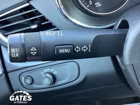Used 2022 Buick Encore Preferred w/ Safety Package AWD/4WD image 24