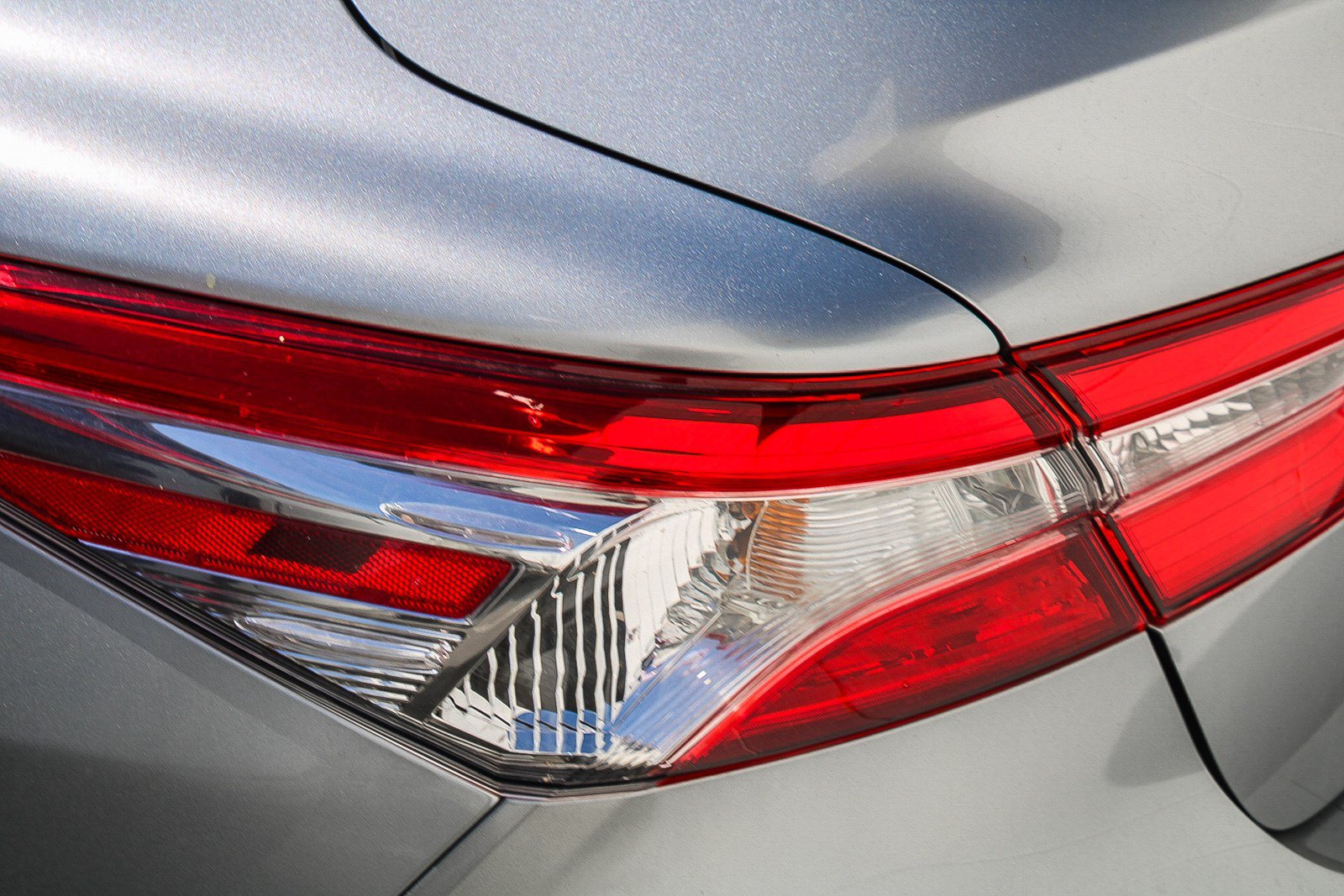 Used 2019 Toyota Camry LE FWD image 9