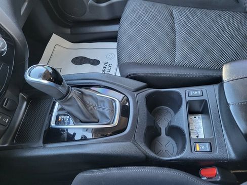 Used 2017 Nissan Rogue Sport SV w/ SV Premium Package FWD image 20