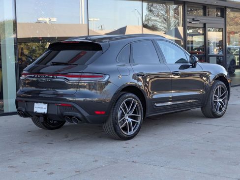 New 2026 Porsche Macan image 9