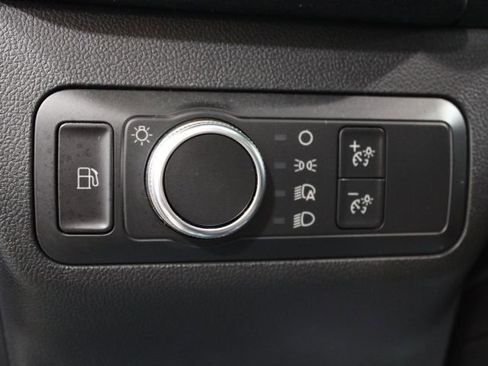 Used 2021 Ford Escape SE image 37