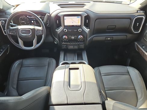 Certified 2022 GMC Sierra 3500 Denali w/ Denali Ultimate Package AWD/4WD image 27