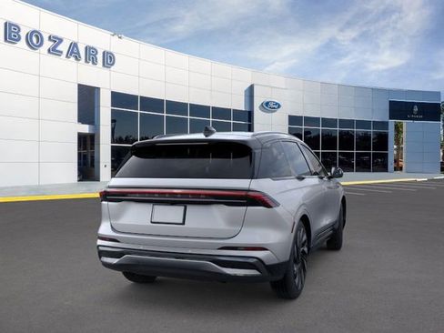 New 2026 Lincoln Nautilus Reserve w/ Jet Appearance Package image 8