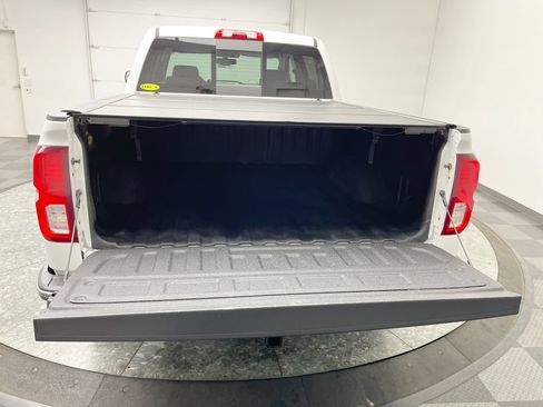 Used 2018 Chevrolet Silverado 1500 LTZ w/ Sport Package AWD/4WD image 29