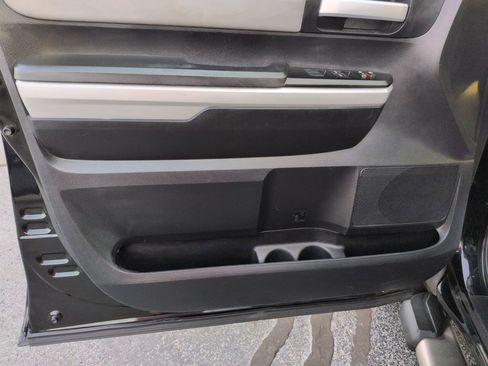 Used 2021 Toyota Tundra Limited w/ Limited Premium Package image 10