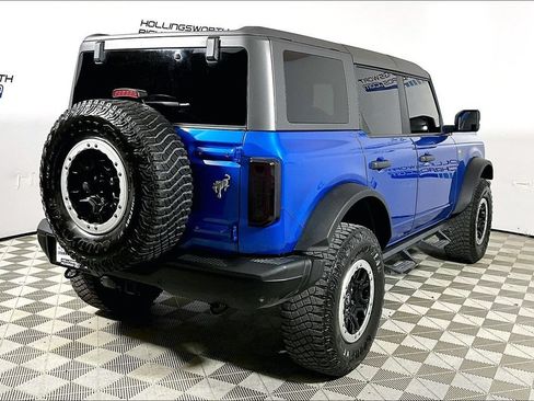 Used 2023 Ford Bronco Badlands AWD/4WD image 9