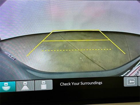 Certified 2024 Honda HR-V EX-L image 10