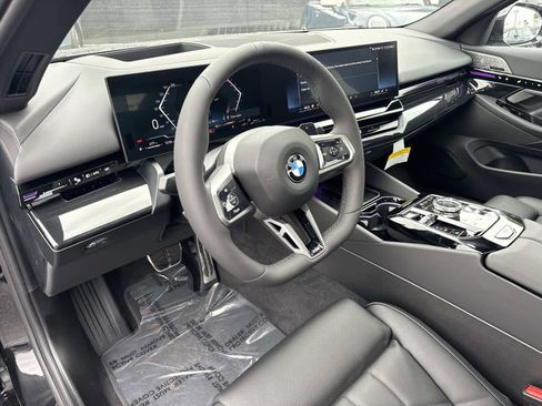 New 2026 BMW 530i w/ Executive Package image 21