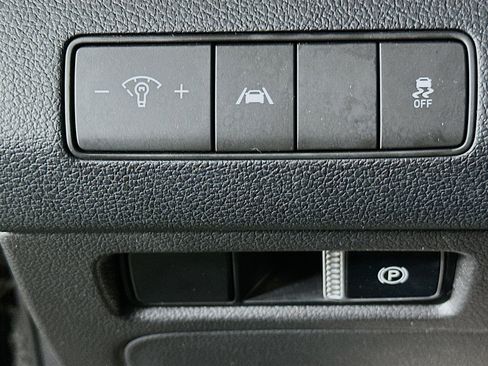 Used 2023 Hyundai Santa Fe SE FWD image 16
