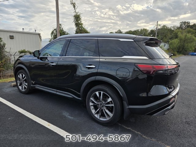 Used 2022 INFINITI QX60 Luxe w/ Cargo Package FWD image 7
