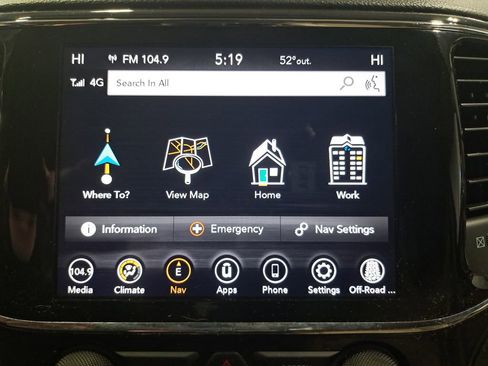 Certified 2022 Jeep Grand Cherokee Laredo E image 22