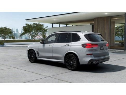 New 2026 BMW X5 M60i w/ Executive Package AWD/4WD image 2