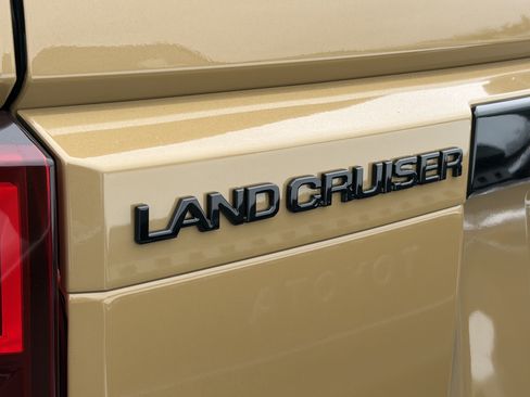 Certified 2026 Toyota Land Cruiser w/ Premium Package AWD/4WD image 4