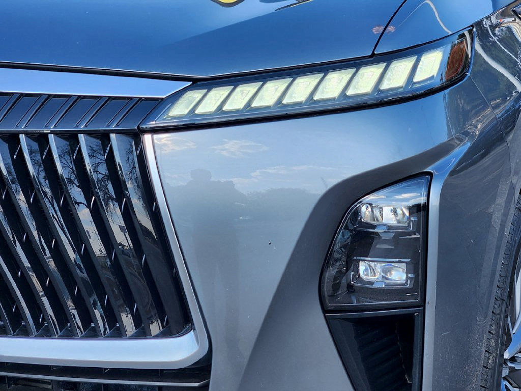 Used 2025 INFINITI QX80 Sensory w/ Exterior Package AWD/4WD image 8
