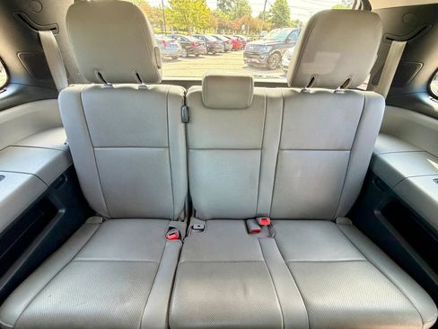 Used 2017 Toyota Sequoia Platinum AWD/4WD image 10