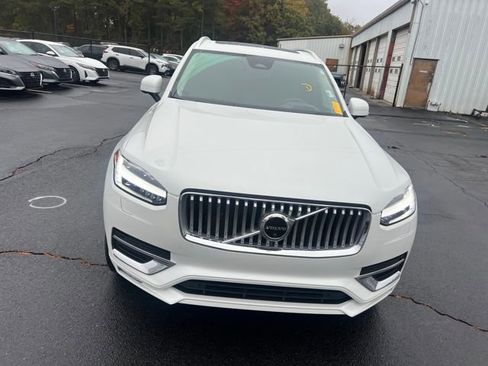Used 2023 Volvo XC90 B6 Ultimate w/ Protection Package image 19
