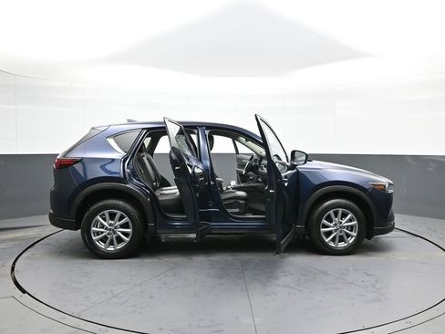 Used 2023 MAZDA CX-5 AWD 2.5 S w/ Select Package image 41
