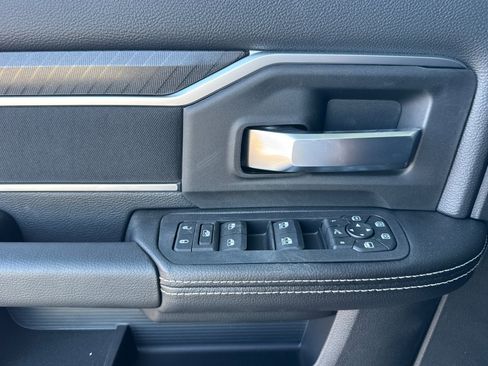 New 2026 RAM 2500 Big Horn AWD/4WD image 10