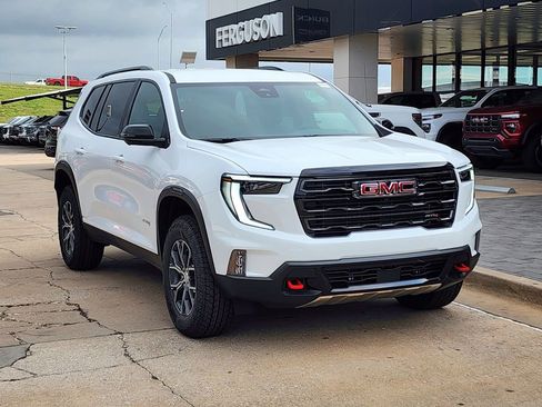 New 2026 GMC Acadia AT4 w/ Luxury Package AWD/4WD image 2