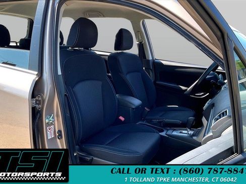 Used 2016 Subaru Forester 2.5i w/ Alloy Wheel Package AWD/4WD image 7