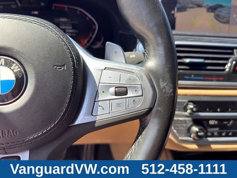 Used 2022 BMW 750i xDrive w/ Executive Package AWD/4WD image 25