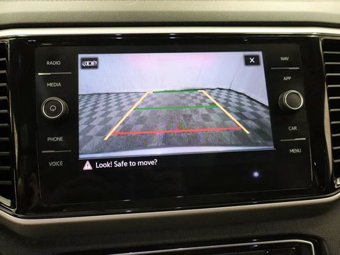Certified 2023 Volkswagen Atlas SEL AWD/4WD image 12