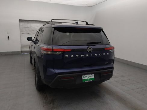 Used 2022 Nissan Pathfinder SV image 6