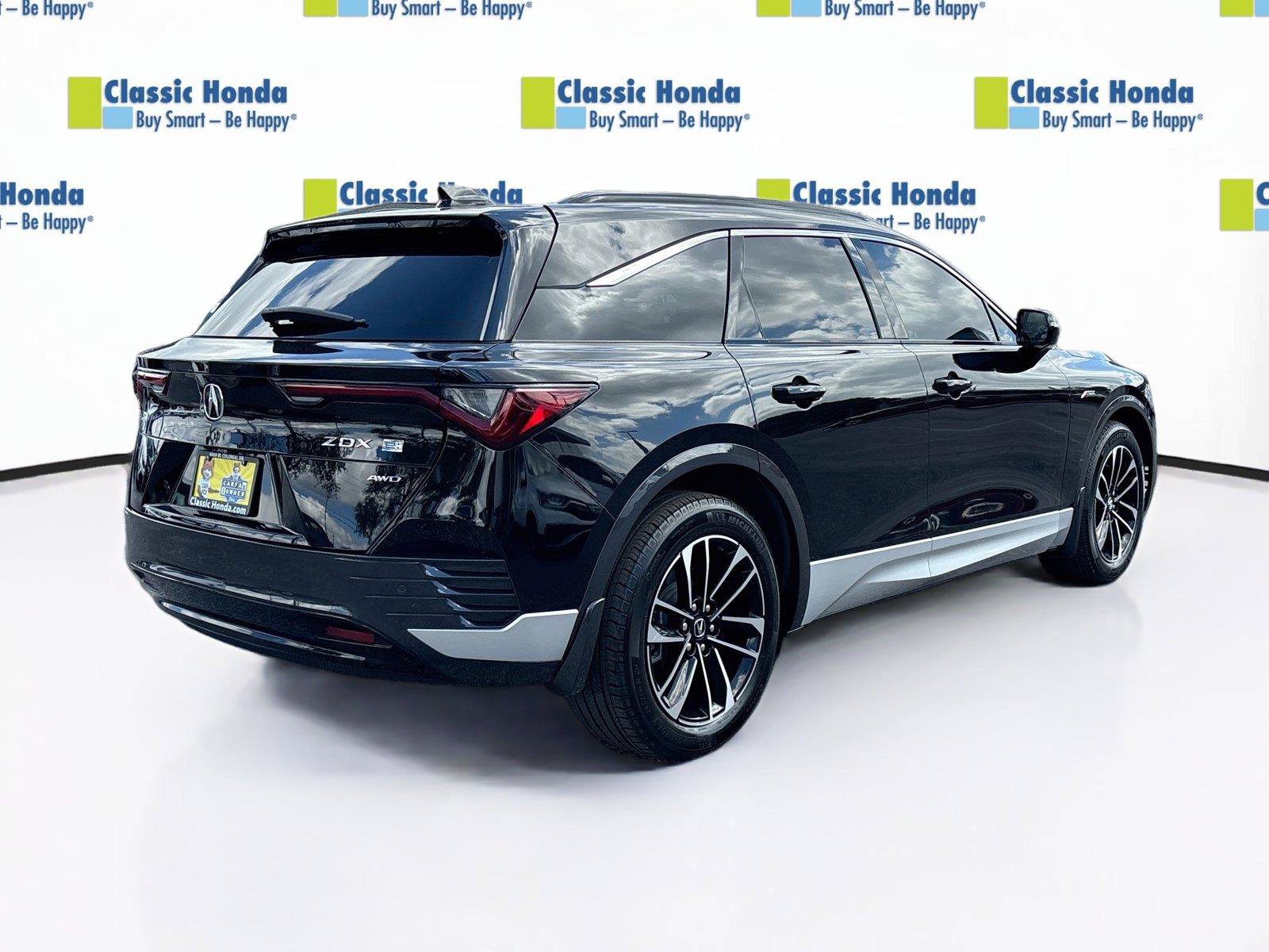 Used 2024 Acura ZDX A-Spec AWD/4WD image 8