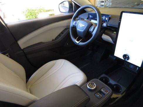 Certified 2023 Ford Mustang Mach-E Premium image 20