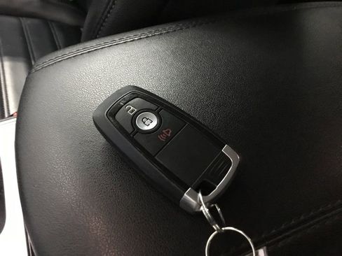 Used 2023 Ford Edge SEL AWD/4WD image 10