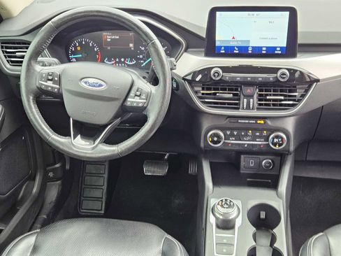 Used 2020 Ford Escape SEL image 23