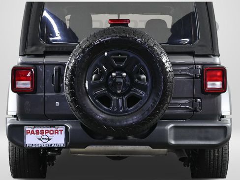 Used 2024 Jeep Wrangler Sport AWD/4WD image 6