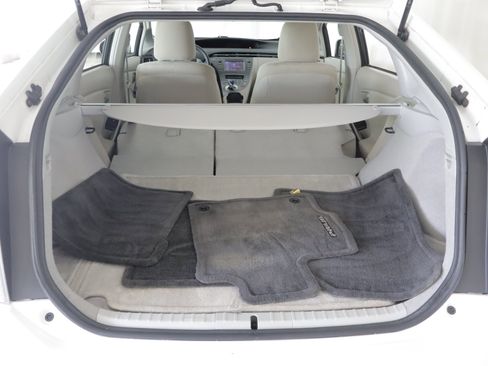 Used 2012 Toyota Prius Two FWD image 18
