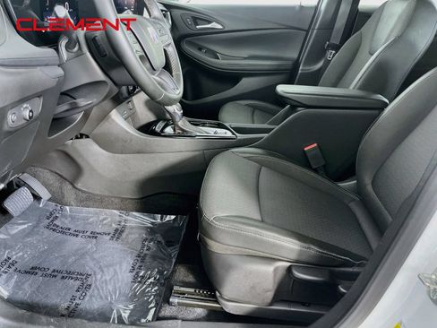 Used 2025 Buick Encore GX Preferred FWD image 26