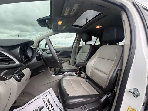 Used 2016 Buick Encore Premium image 9