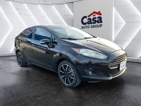 Used 2016 Ford Fiesta SE w/ Equipment Group 201A image 1